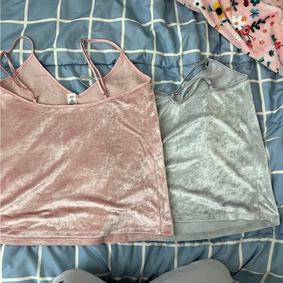 Two summer camis - Picture 2 of 3